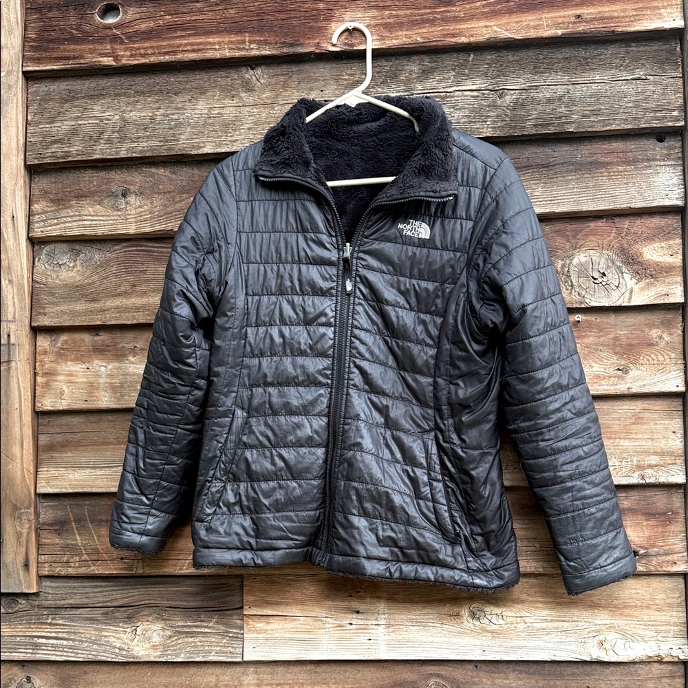 The North Face l Quilted Black Puffer Jacket fuzzy reversible zip